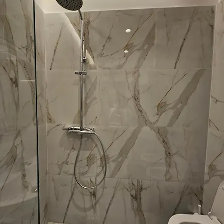 Апартаменты Tirana 5 Stars