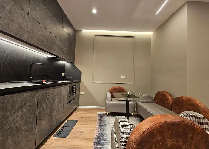 Tirana 5 Stars