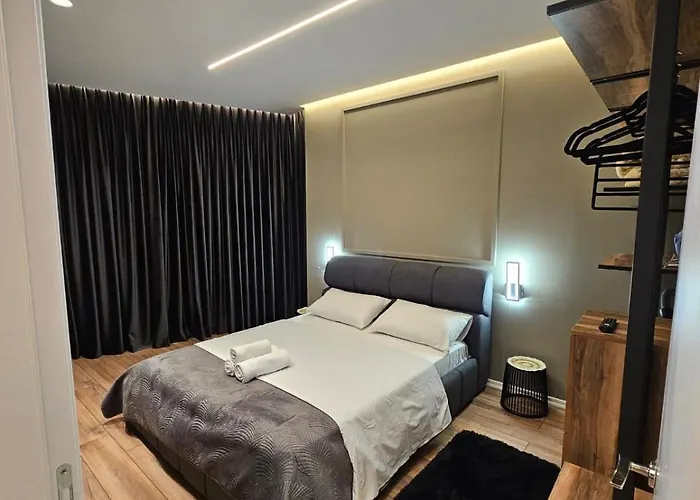 Apartamento Tirana 5 Stars